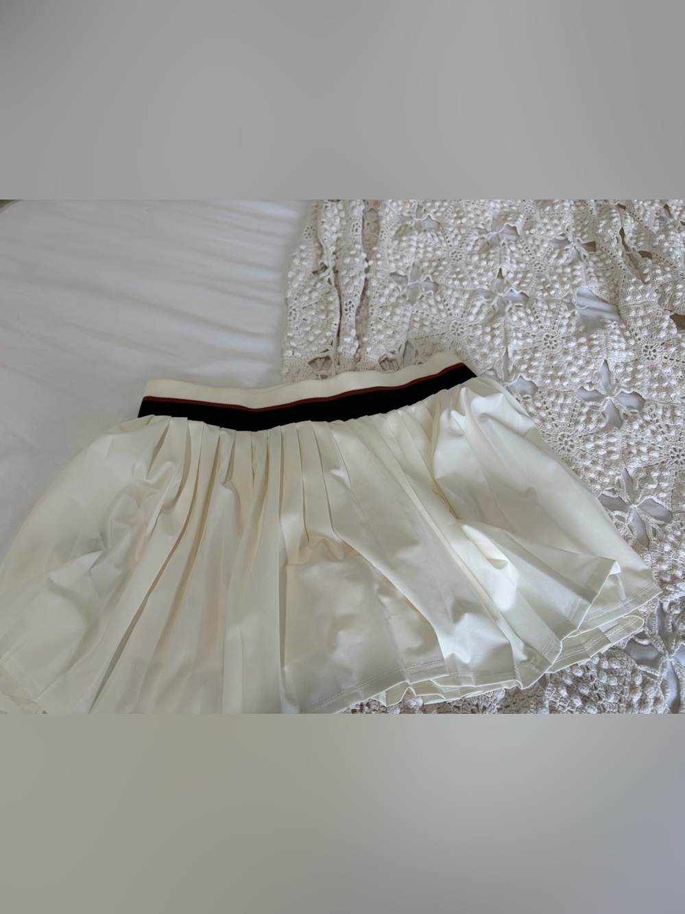 NWOT Tory Burch Tory Sport Pleated Tennis Skirt White Navy Red Stripe.